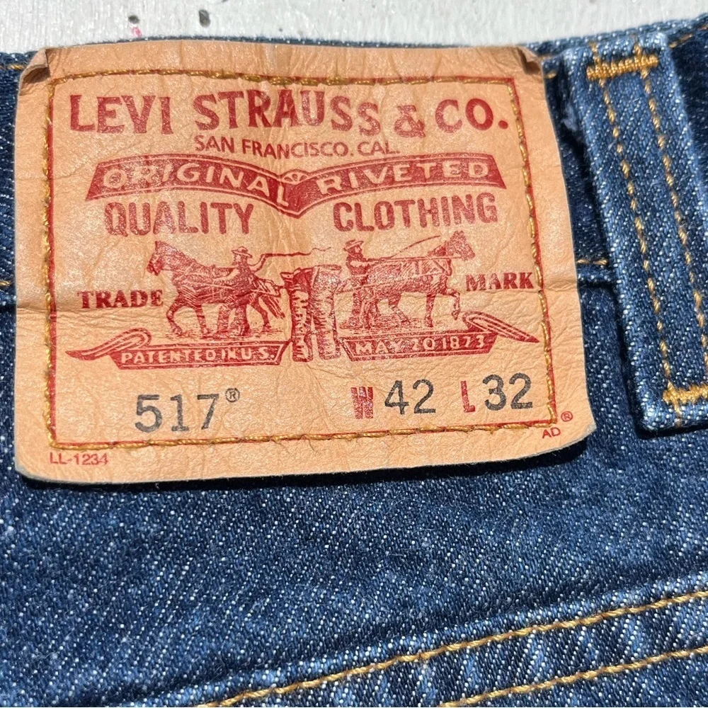 Men’s Levi's 517 Jeans Blue Denim Solid 42x32 Relaxed Bootcut Wide Y2K Oversized